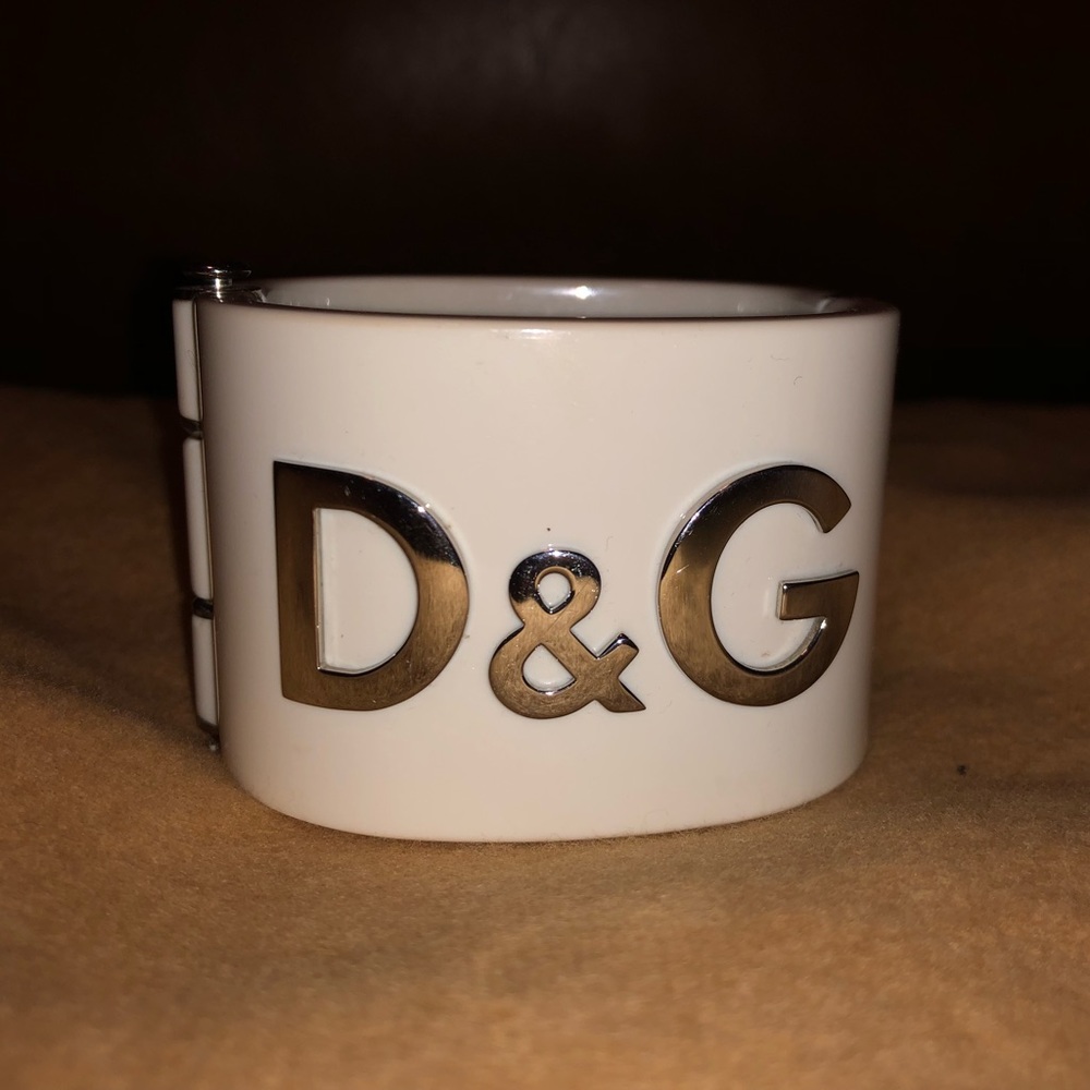 Pre Loved! Dolce & Gabbana Cuff Bracelet